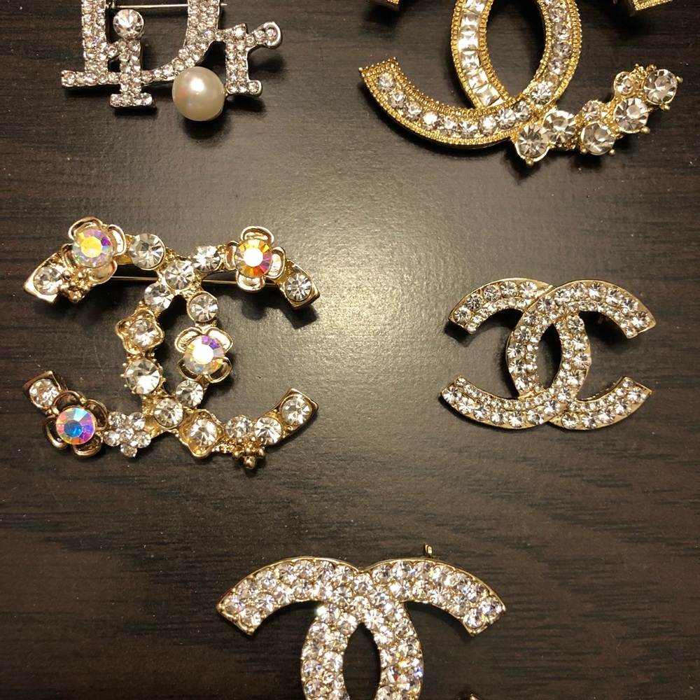 Fashion Brooch